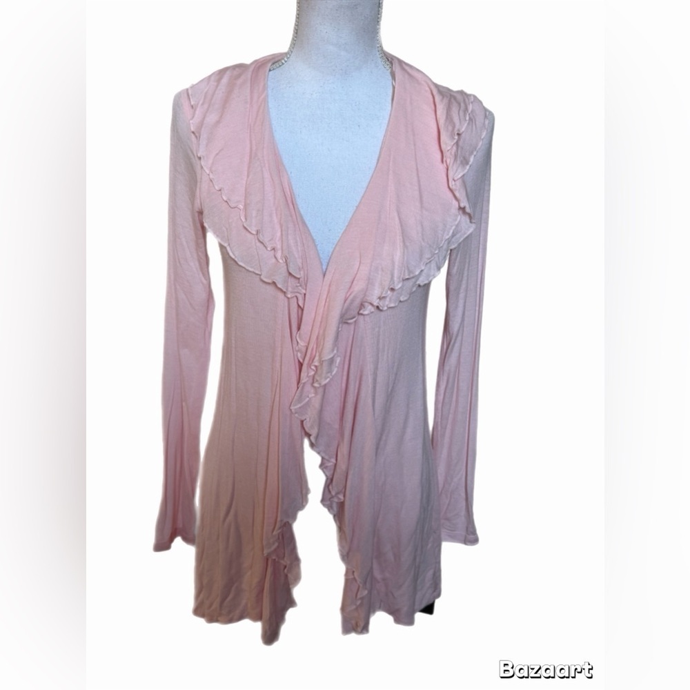 Fever NWT Women’s Open Front Pink Tunic Size Small Long Sleeve Ruffled Front - Picture 2 of 9